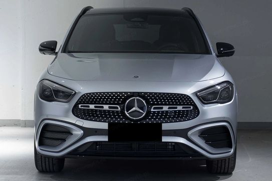 Mercedes GLA 200 AMG Line