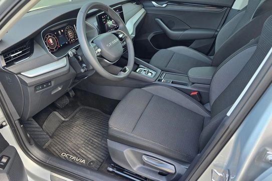 Skoda Octavia 1.5 TSI mHEV Selection DSG