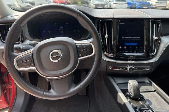 Volvo XC60 B4 D AWD Momentum Pro