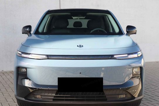 Leapmotor B10 Design Hybrid EV 18,8 kWh