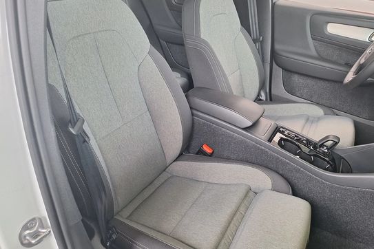 Volvo XC40 B3 Plus Dark