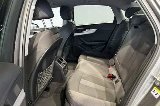 Audi A4 40 TFSI mHEV quattro Advanced S tronic