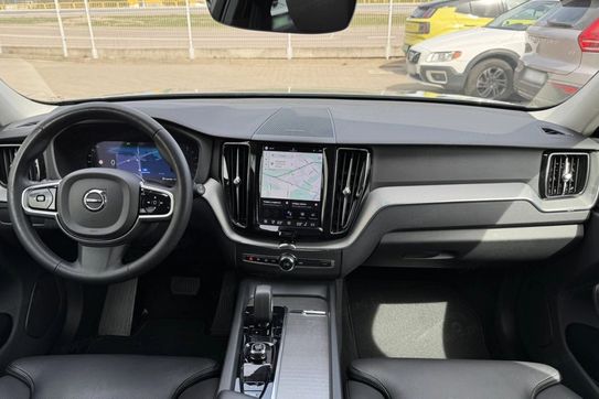Volvo XC60 B4 D AWD Plus Dark