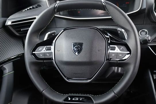 Peugeot 2008 GT S&S EAT8 1.2 PureTech