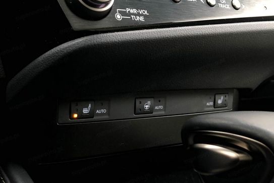 Lexus ES 300h F Sport Design