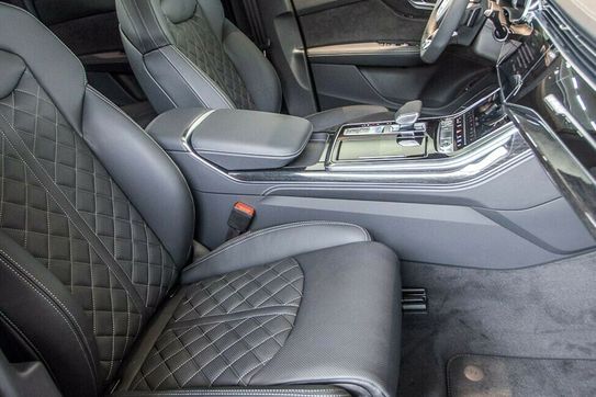 Audi Q8 50 TDI quattro