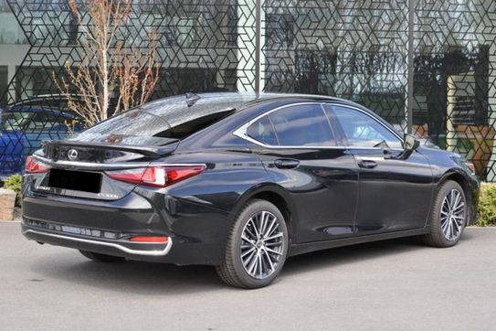 Lexus ES 300h Business Edition 2.5 E-CVT
