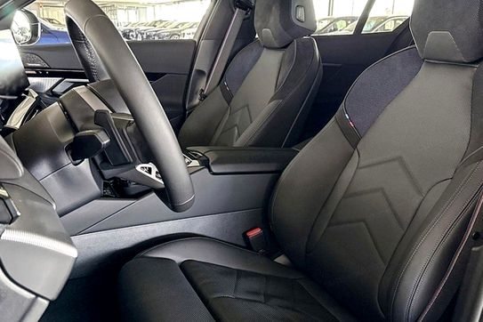 BMW Seria 5 520d xDrive M Sport