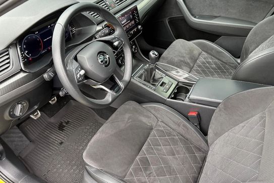 Skoda Superb 1.5 TSI Sportline