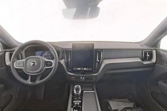 Volvo XC60 B5 B AWD Plus Black Edition aut