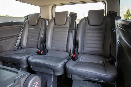 Ford Tourneo Custom L2H1 AT