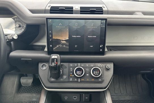 Land Rover Defender 110 3.0 P400 mHEV SE