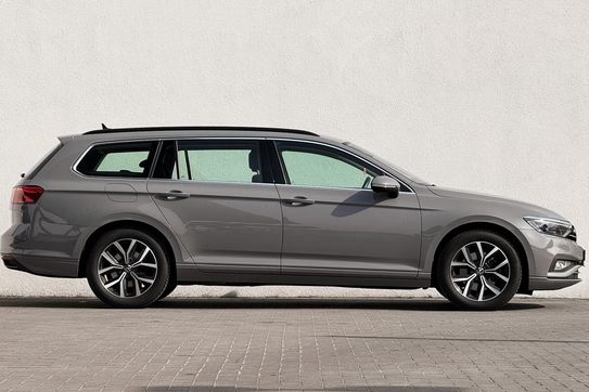 Volkswagen Passat 1.5 TSI Business DSG