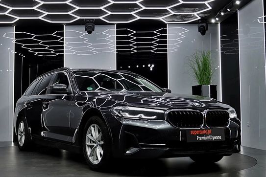 BMW Seria 5 Touring 530d Luxury Line