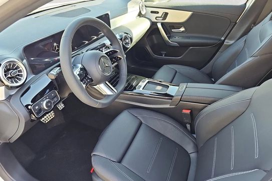 Mercedes Klasa A 220 4MATIC AMG Line