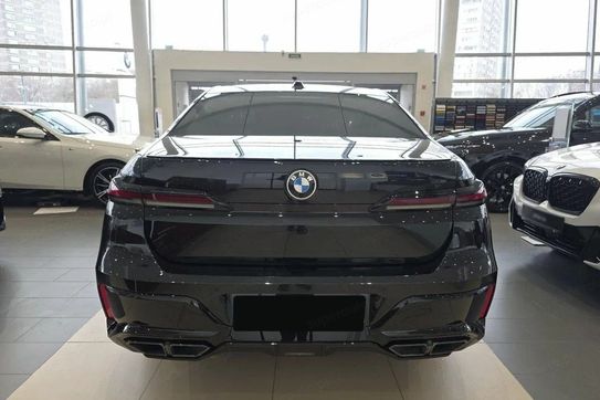 BMW Seria 7 740d xDrive M Sport
