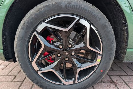 Ford Kuga ST-Line X  2.5 FHEV