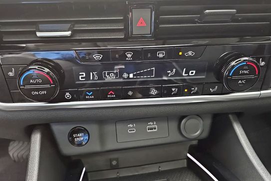Nissan X-Trail N-Connecta 2WD 1.5 VC-T e-POWER