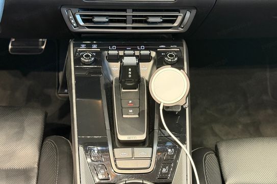 Porsche 911 Targa 4 Cabrio