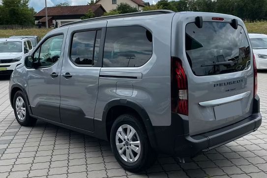 Peugeot Rifter L2H1 Allure EAT8