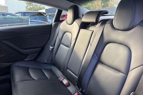 Tesla Model 3 Standard Range Plus