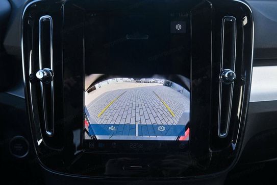 Volvo XC40 B3 Plus Dark