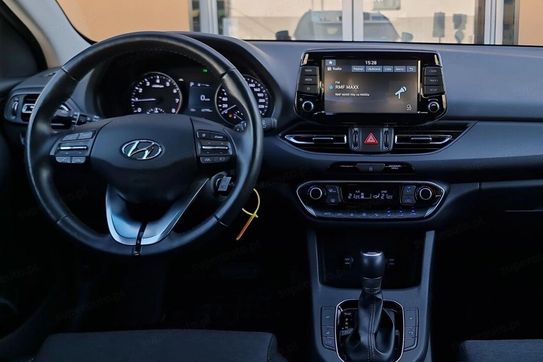 Hyundai i30 1.5 T-GDI Smart DCT