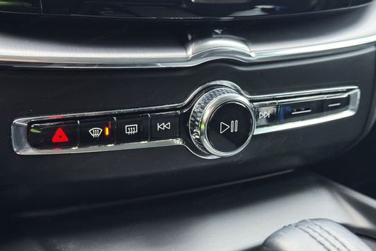 Volvo XC60 B4 D Momentum Pro