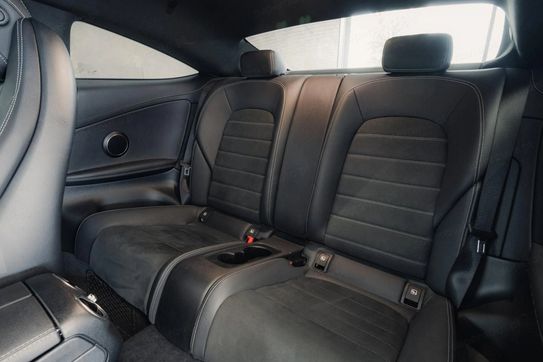 Mercedes Klasa C 300.9G-Tronic