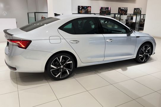 Skoda Octavia Sportline 1.5 TSI mHEV  DSG