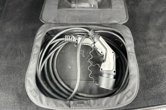 DS DS 7 Performance Line 1.6 E-Tense Hybrid AT