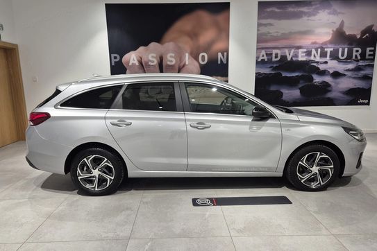Hyundai i30 1.5 T-GDI Smart 48V DCT