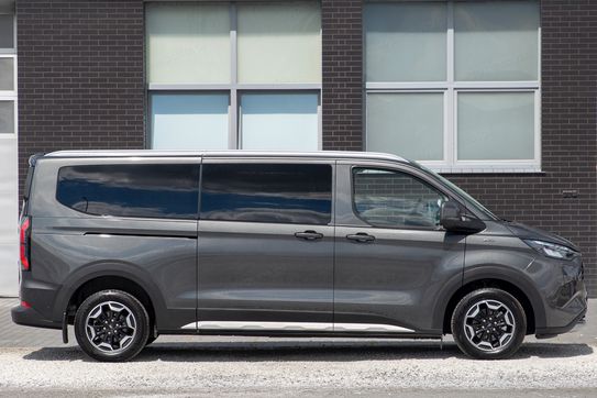 Ford Tourneo Custom L2 VA  Active
