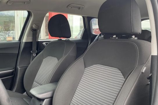 Kia Ceed 1.5 T-GDI M