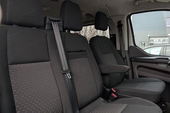 Ford Transit Custom L2H1 AT