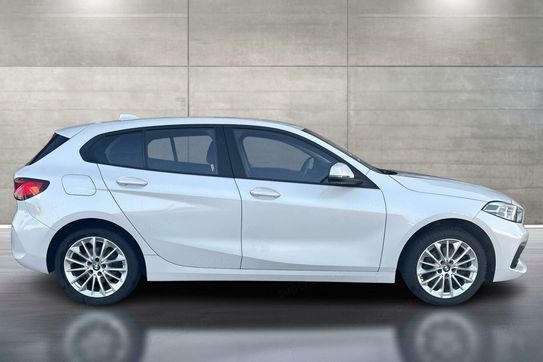 BMW Seria 1 118i