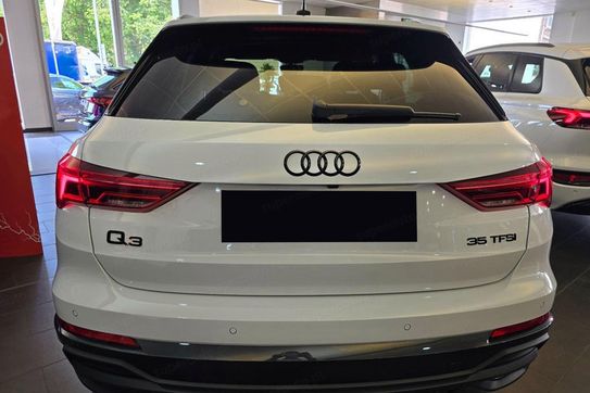 Audi Q3 35 TFSI S line