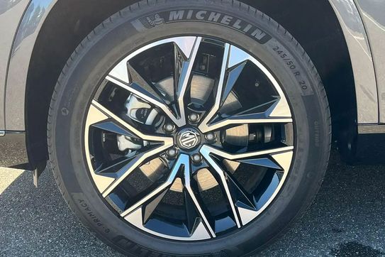MG S9 Exclusive 1.5 Plug-In