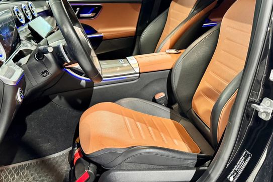 Mercedes Klasa C 220 d 4-Matic AMG Line