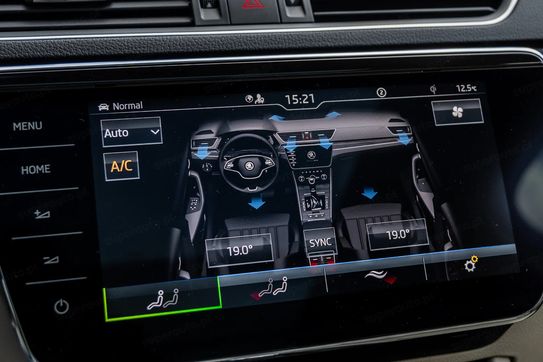 Skoda Superb 2.0 TDI 4x4 L&K DSG