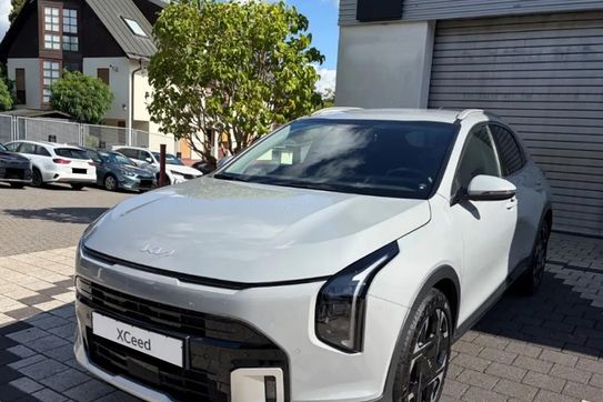 Kia XCeed 1.6 T-GDI Business Line DCT