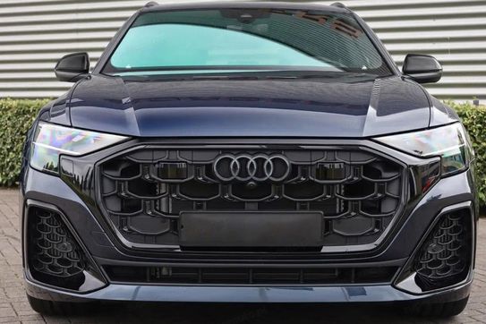 Audi Q8 TFSI e quattro