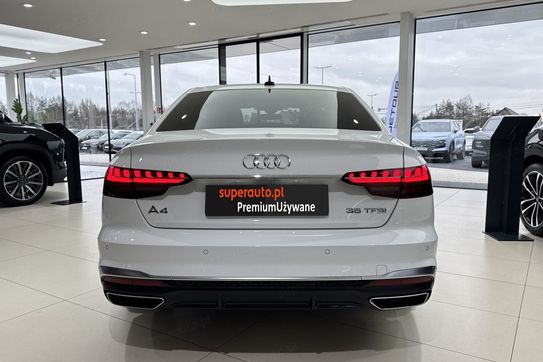Audi A4 35 TFSI mHEV S Line S tronic