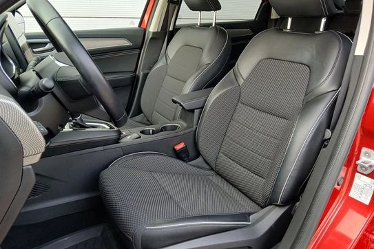 Renault Arkana 1.6 E-Tech Techno MMT