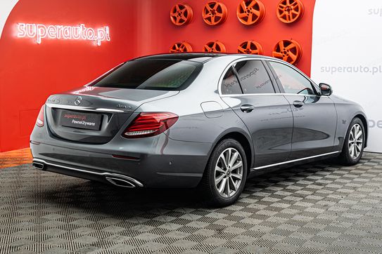 Mercedes Klasa E E 220 d 4-Matic Business Edition 9G-TRONIC