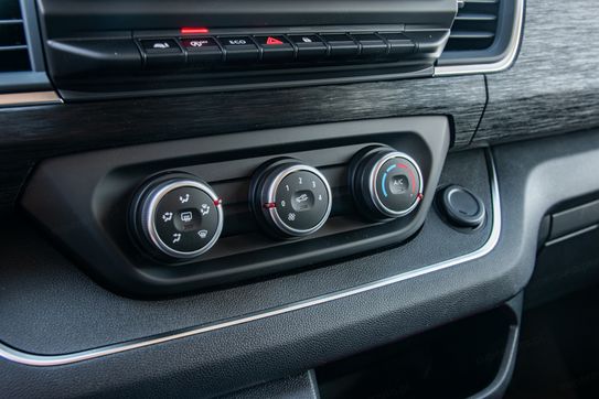 Renault Trafic L2H1 Zabudowa Brygadowa