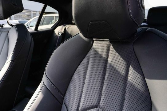 BMW Seria 5 520d xDrive M Sport