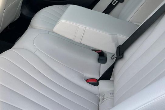 Mercedes Klasa E 200 4-Matic AMG