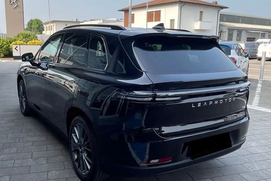 Leapmotor C10 Design 1.5 Hybrid