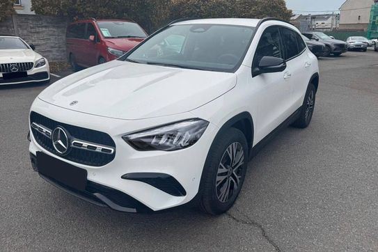 Mercedes GLA 200 Progressive